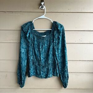 Universal Threads Floral Long Sleeve Top Size M - Metallic Casual Modest